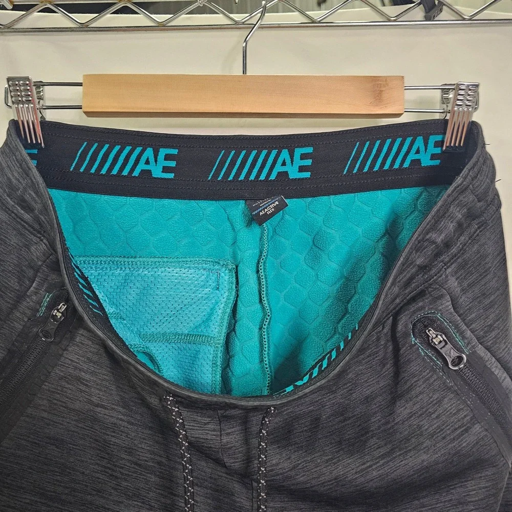 American Eagle AEactive Flex Joggers Mens Medium Gray Teal Fleece Lined Pants